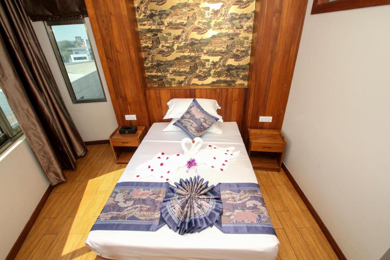 Gemsy Hotel Yangon Extérieur photo