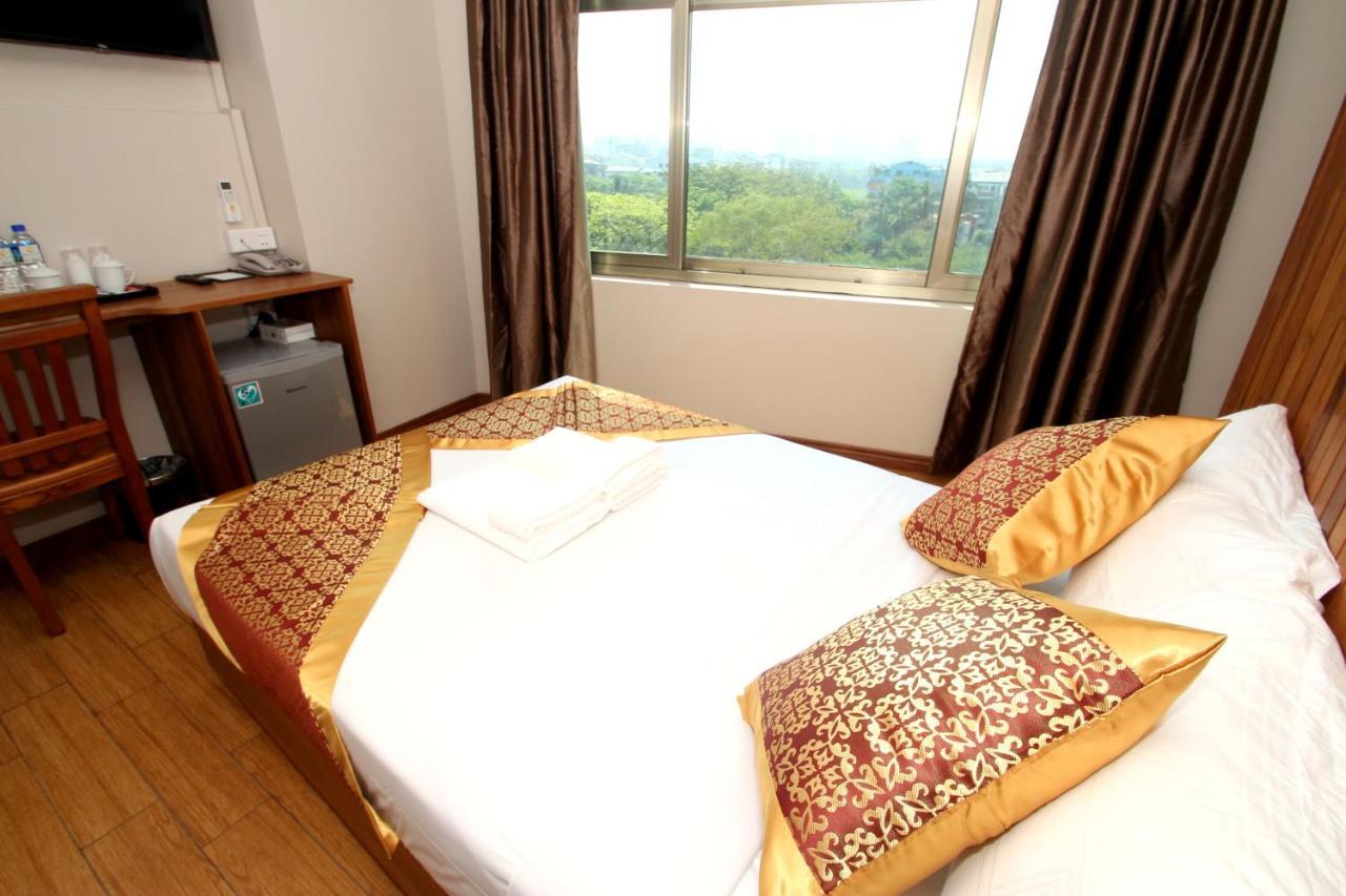 Gemsy Hotel Yangon Extérieur photo